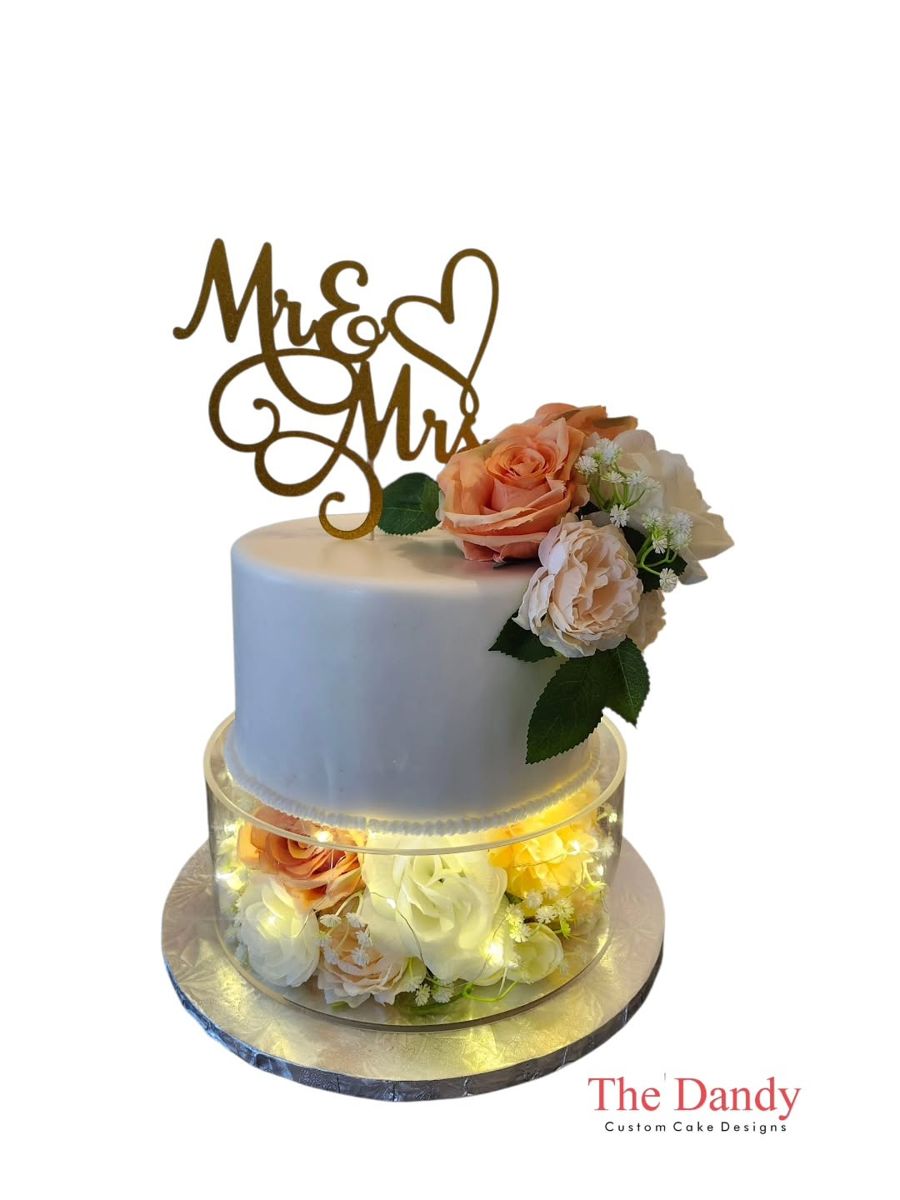 Mr and Mrs floral wedding cake